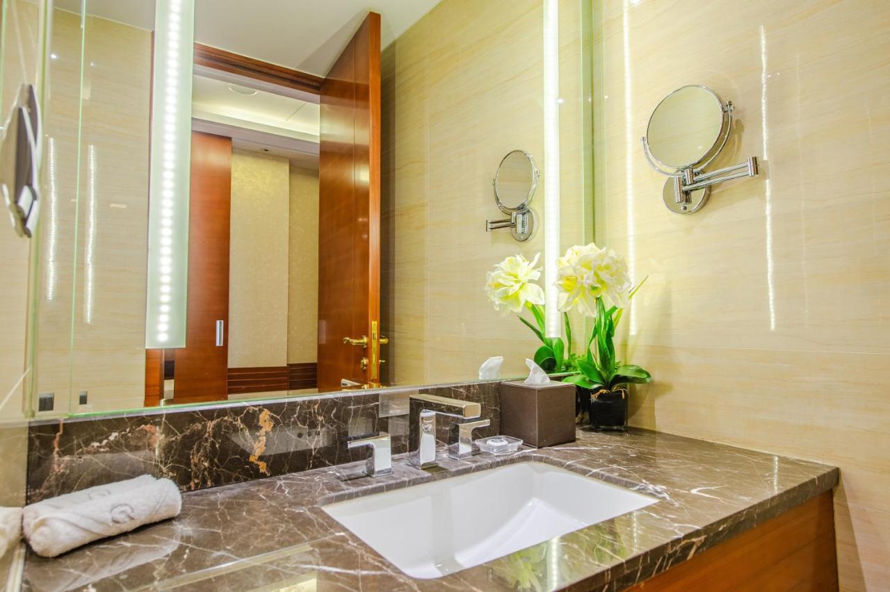 Grand Skylight International Hotel Wuhai Buitenkant foto