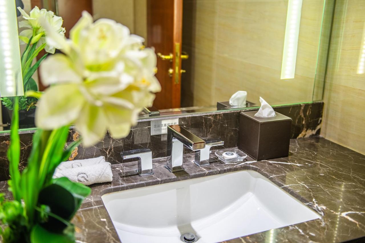 Grand Skylight International Hotel Wuhai Buitenkant foto