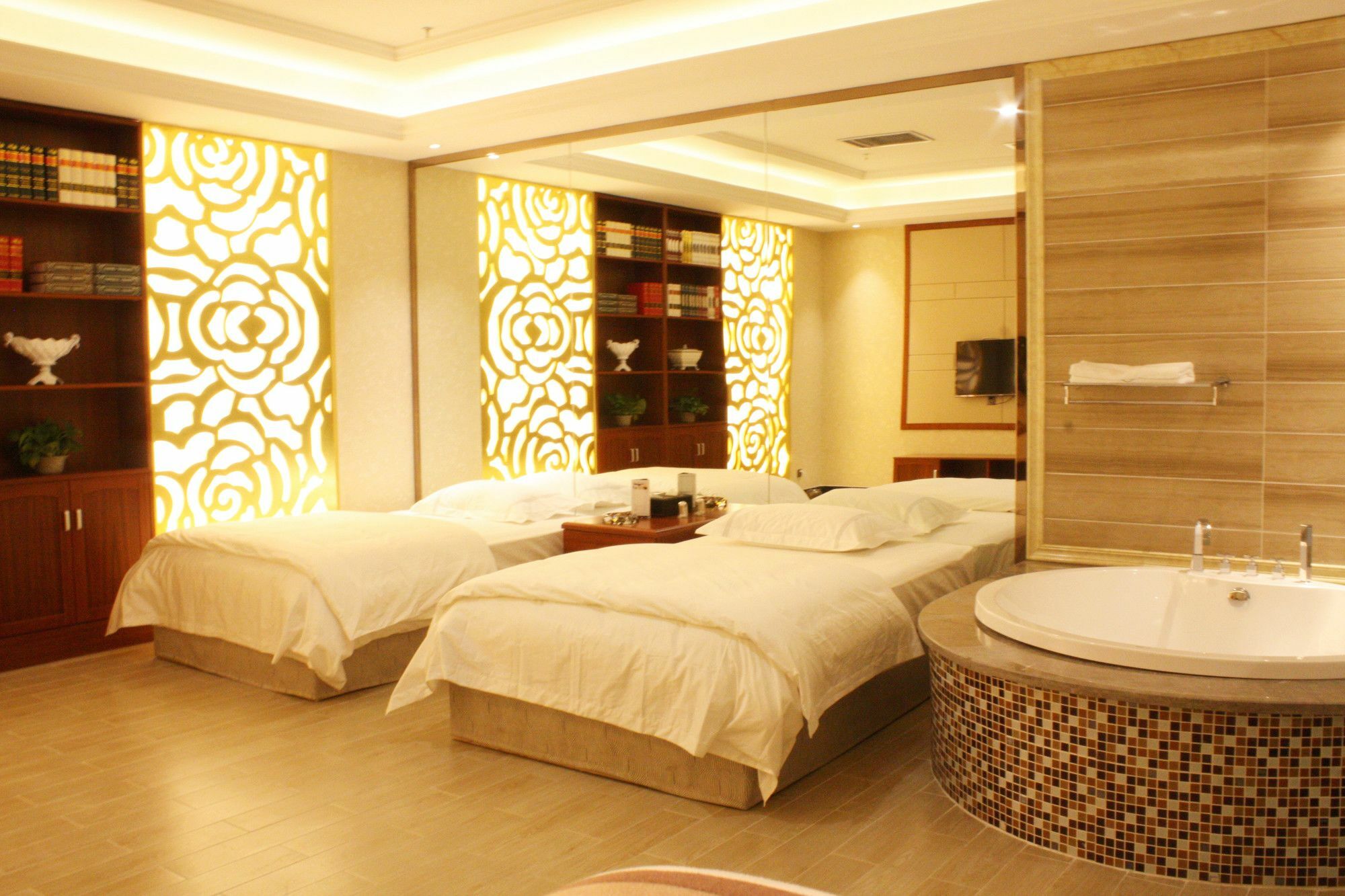 Grand Skylight International Hotel Wuhai Buitenkant foto