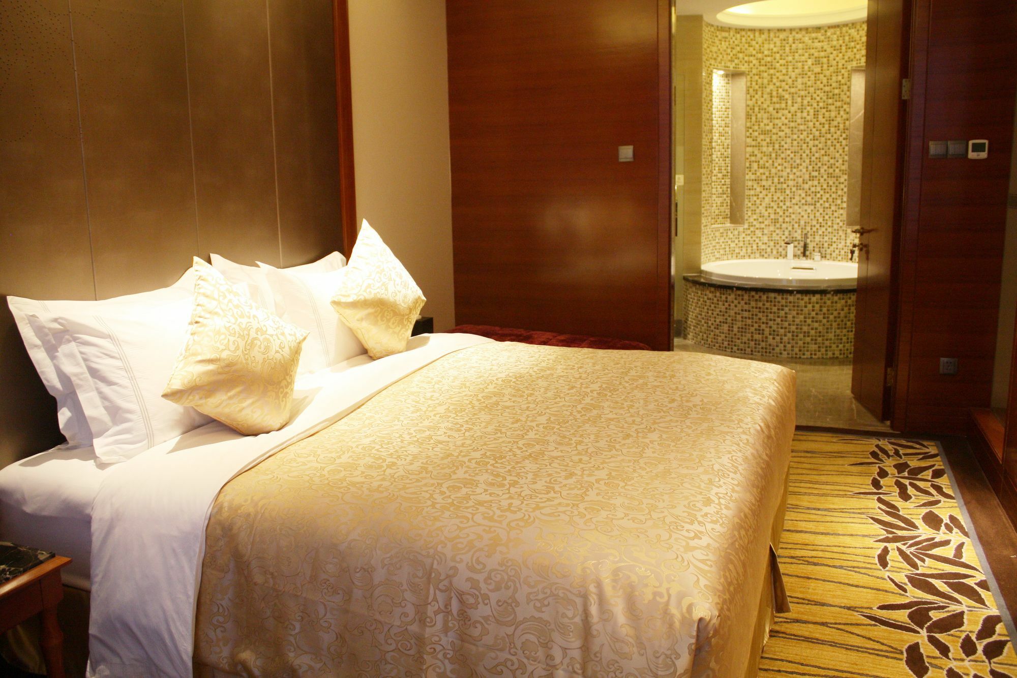Grand Skylight International Hotel Wuhai Buitenkant foto